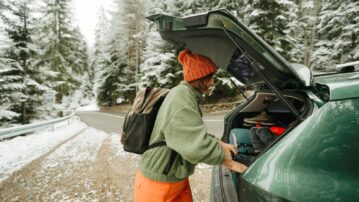 Winter Road Trip Essentials for Safe and Stress-Free Holiday Travel
